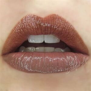 NUDE LIPSENSE!